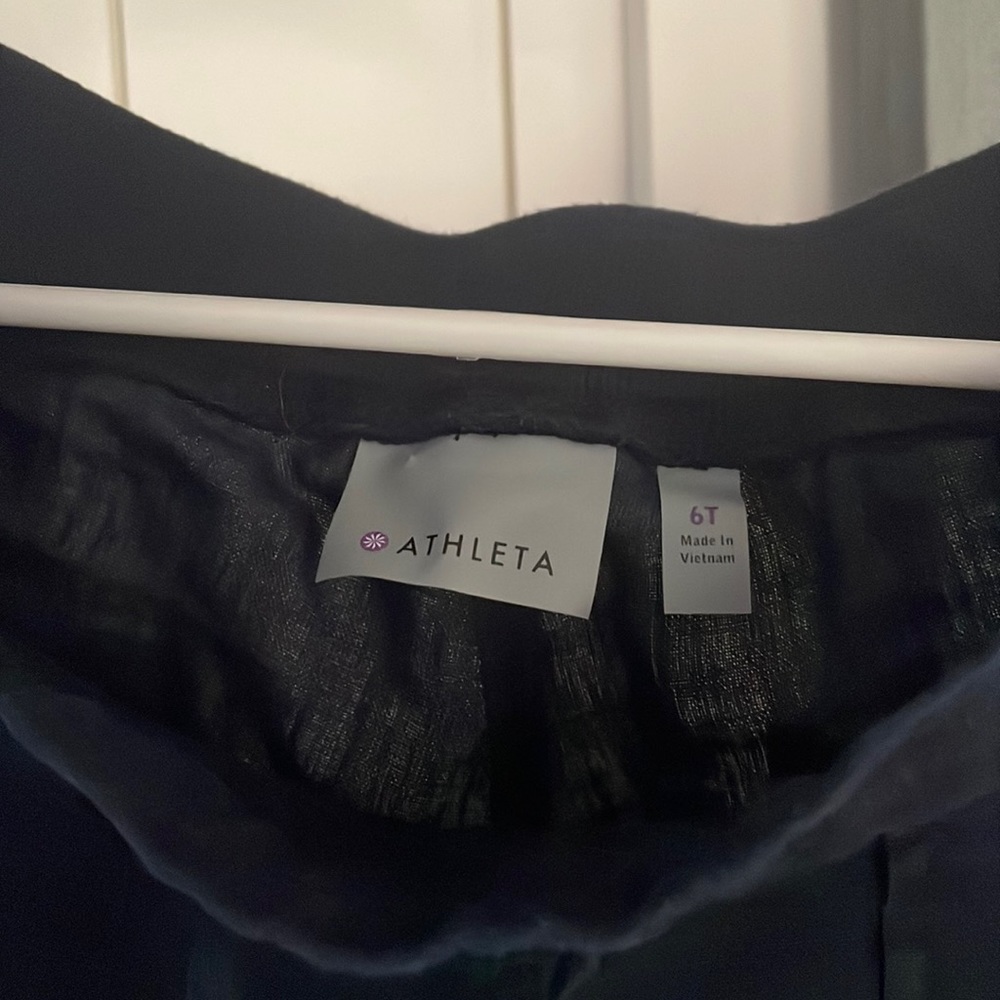 Athlete size 6 linen pants